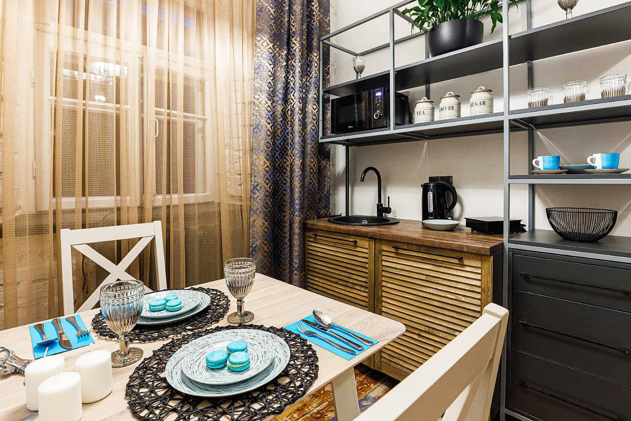 Апартаменты Студио №1 отель У Груши - винтажный интерьер и современный комфорт